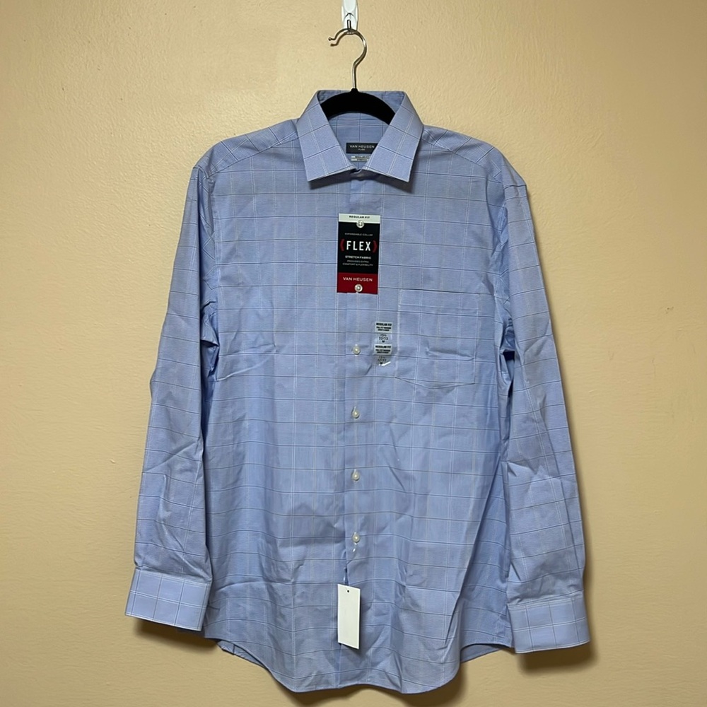 Men’s Van Heusen Dress Shirt 15 1/2•32/33